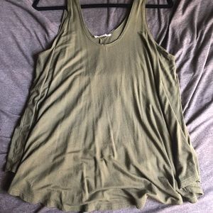 Loose flowy casual tank tops